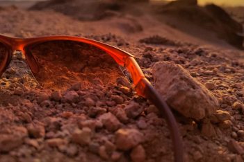 Verano: cómo evitar daños oculares por la exposición a los rayos UV