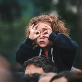 La visión en los niños: cómo ayudarlos a tener ojos fuertes y sanos