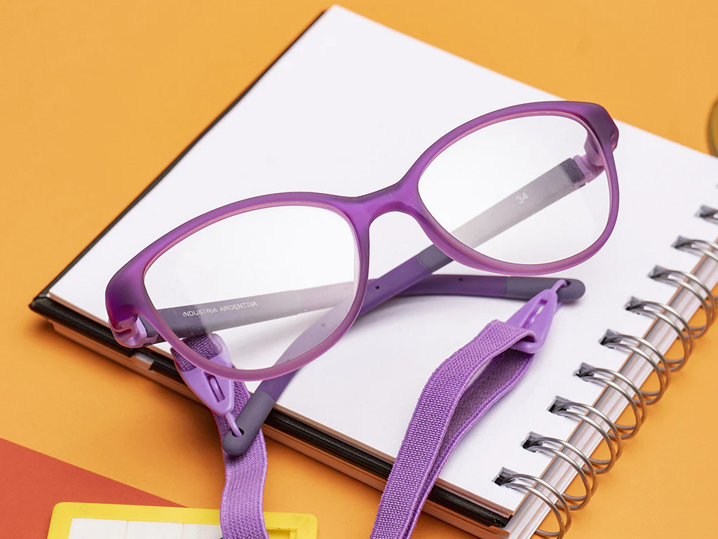 La vuelta a clases con estilo y buena visión - Anteojos de Garfield