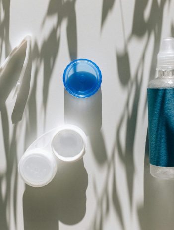 Lentes de contacto: un especialista indica todo lo que debes saber antes de utilizarlos