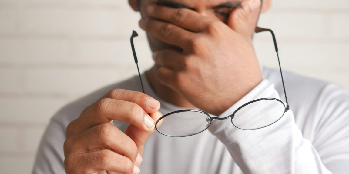 Comezón en los ojos: cuáles son las causas y qué hacer
